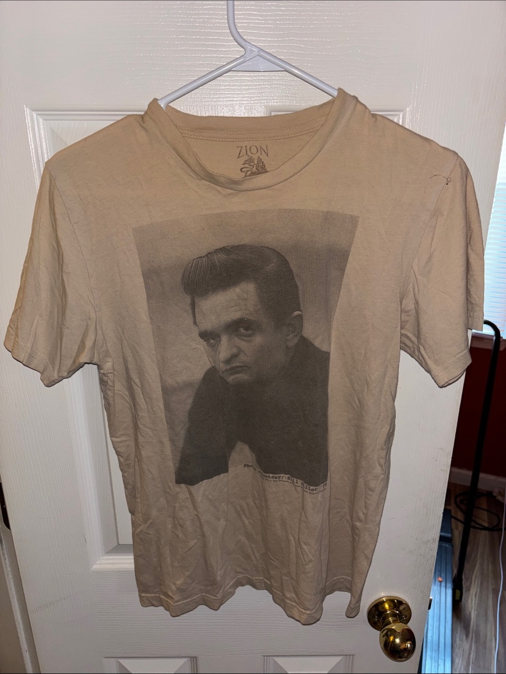 Men's Beige Graphic T‑Shirt featuring Zion Vintage Portrait of Johnny Cash